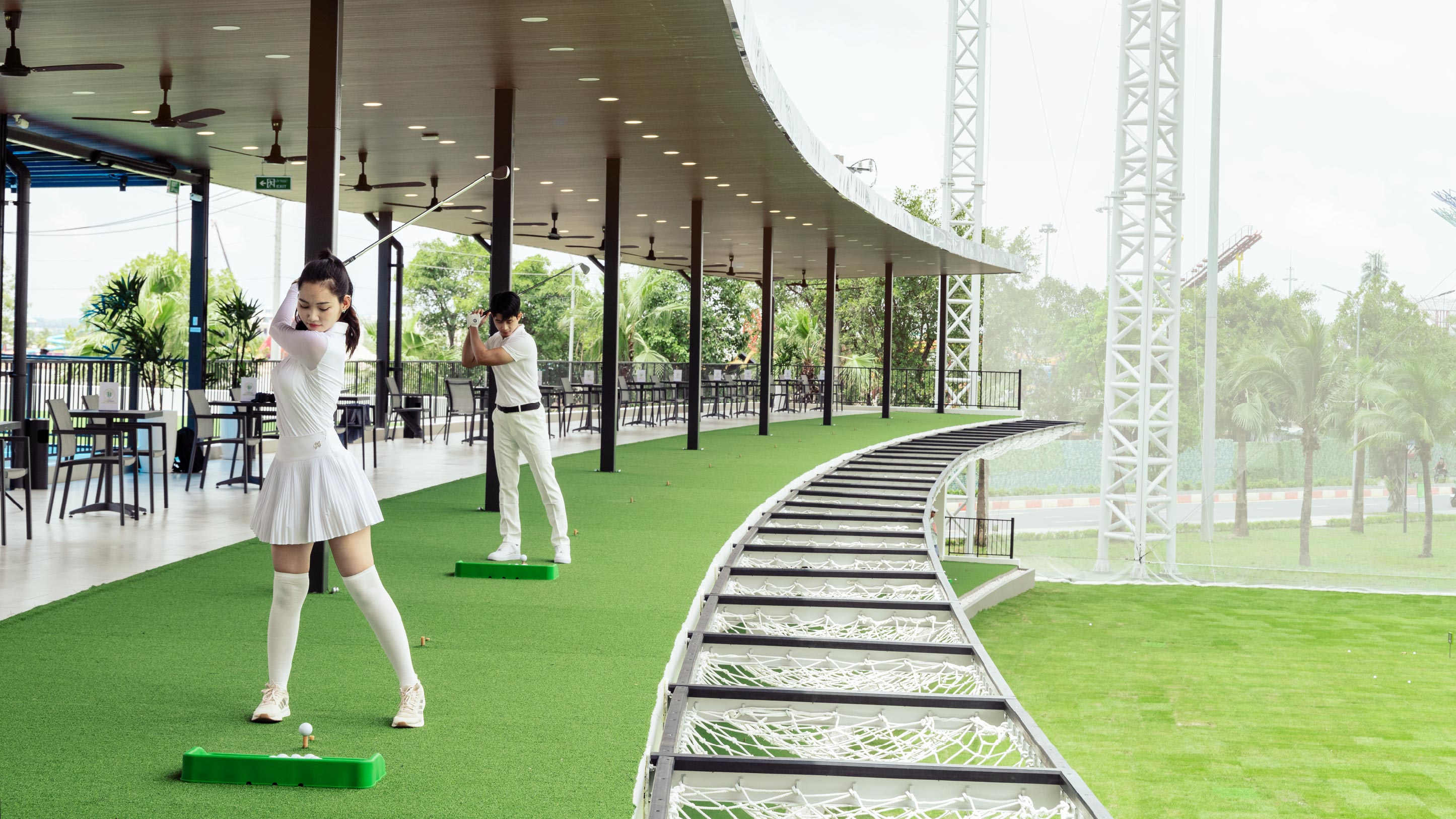 SÂN GOLF 2 TẦNG
